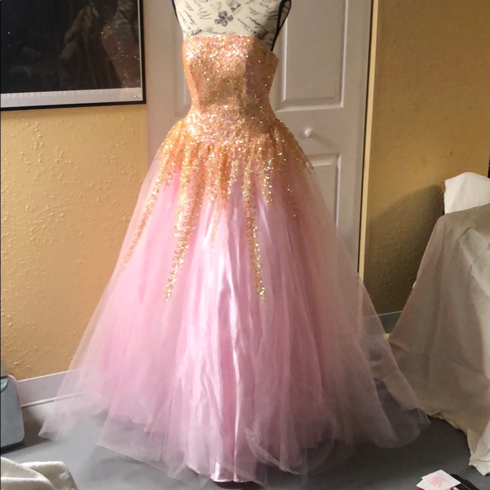 Prom gown/sweet 16 gown